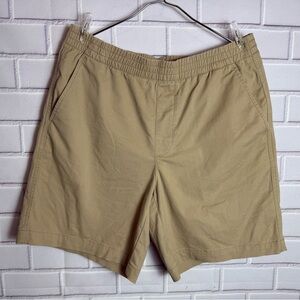 LANDS END women elastic waist mid rise Tan Casual Shorts/size 10